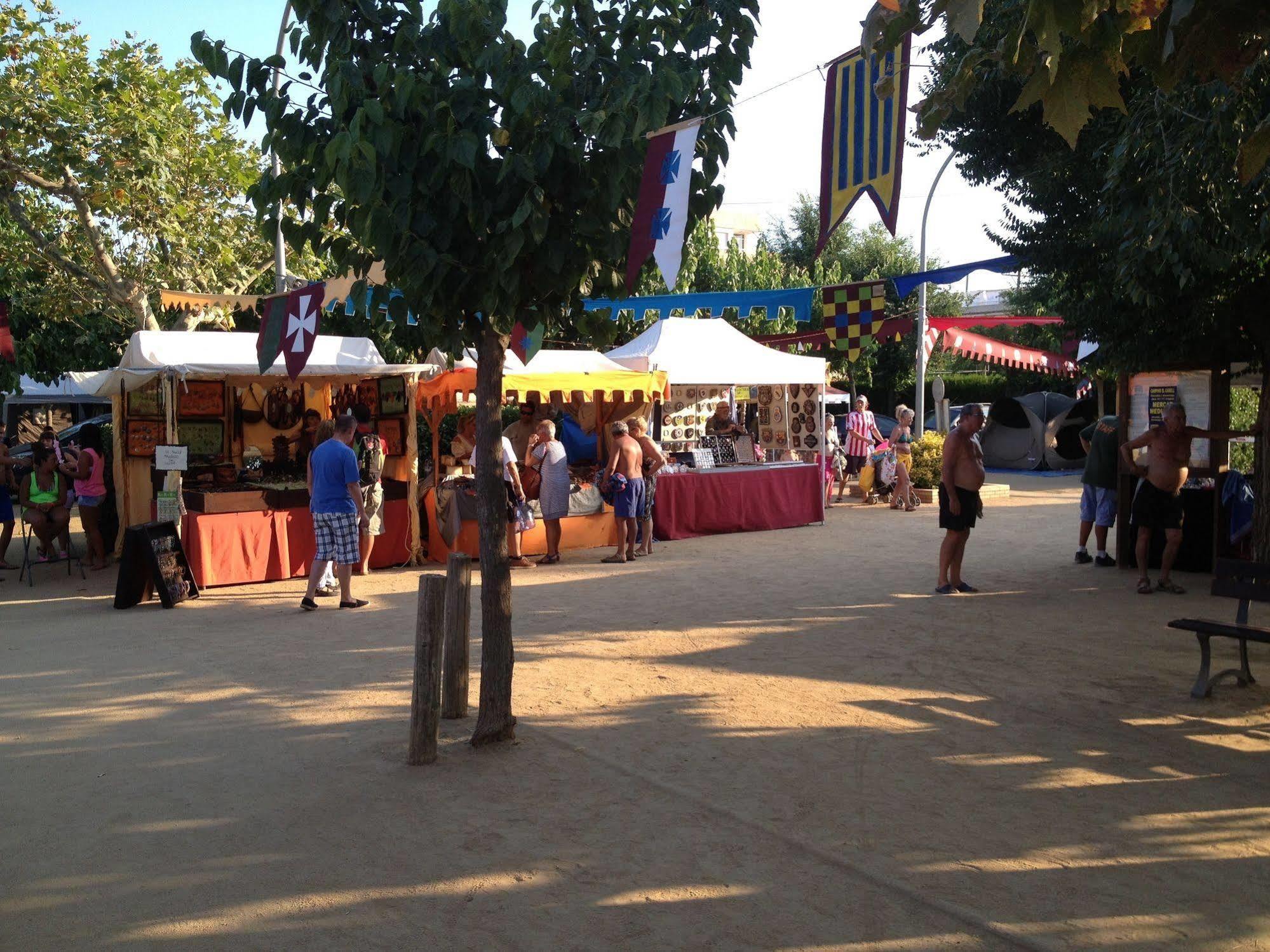 Camping El Camell Pineda de Mar Ngoại thất bức ảnh